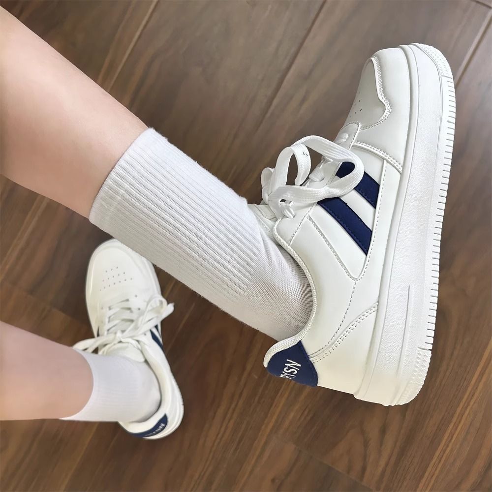 Damen Sportliche Sneakers mit modischem Streifen-Design EB