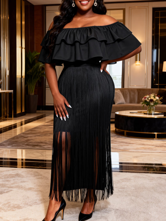 Damen Elegantes Off-Shoulder Kleid mit voluminösem Rüschensaum und fransigem Design EB