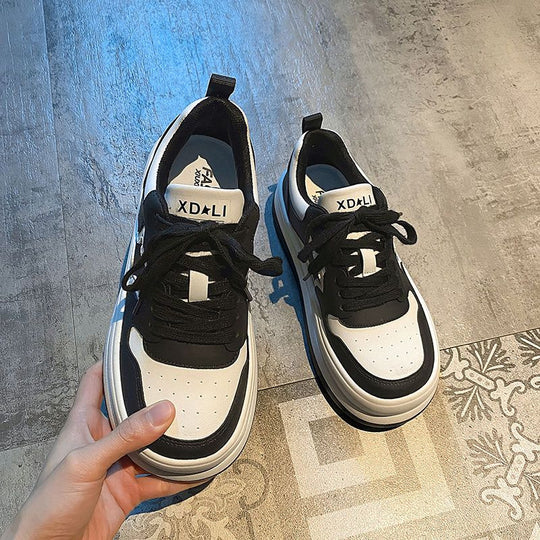 Damen modische Sneakers mit bequemer Sohle und sportlichem Design EB