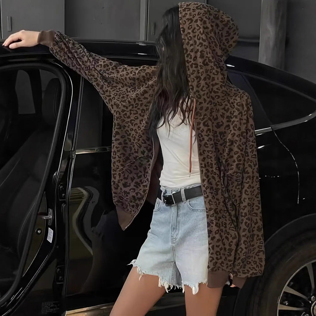 Damen Kapuzenpullover mit modischem Animal-Print EB