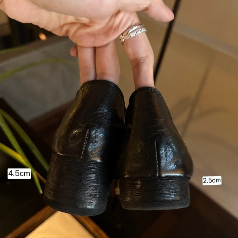 Damen elegante Mokassins mit raffiniertem Ausschnitt EB