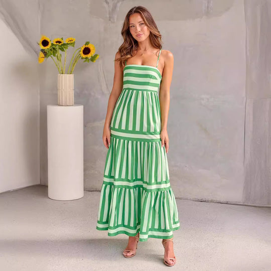 Damen Maxikleid mit schmalen Trägern und gestreiftem Design EB