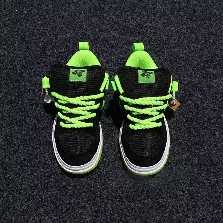 Damen urbane Sneaker mit innovativer Schnürung und extra dämpfender Sohle EB