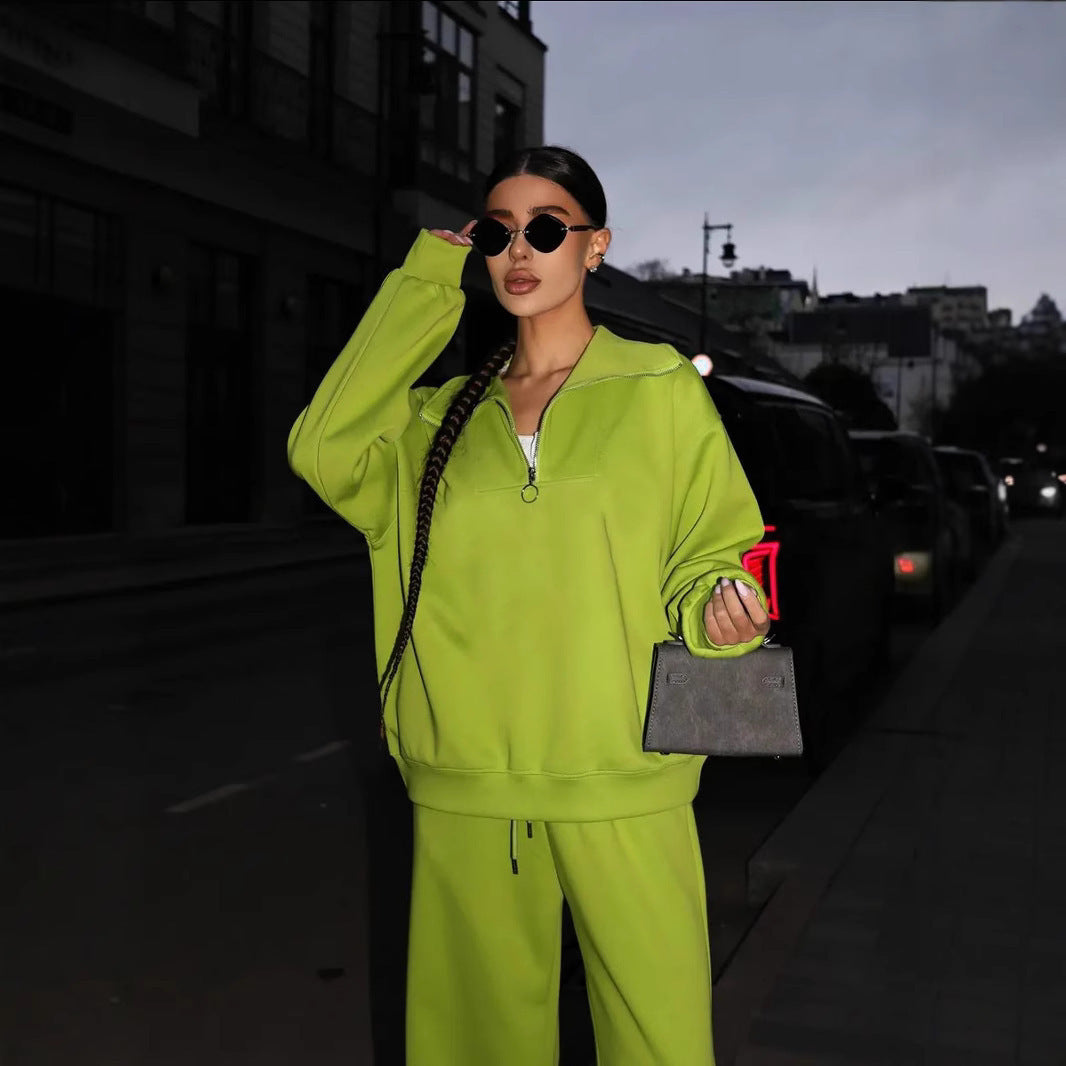 Damen lässiges Sweatset mit halbhohem Reißverschluss Kragen und weitem Jogger EB