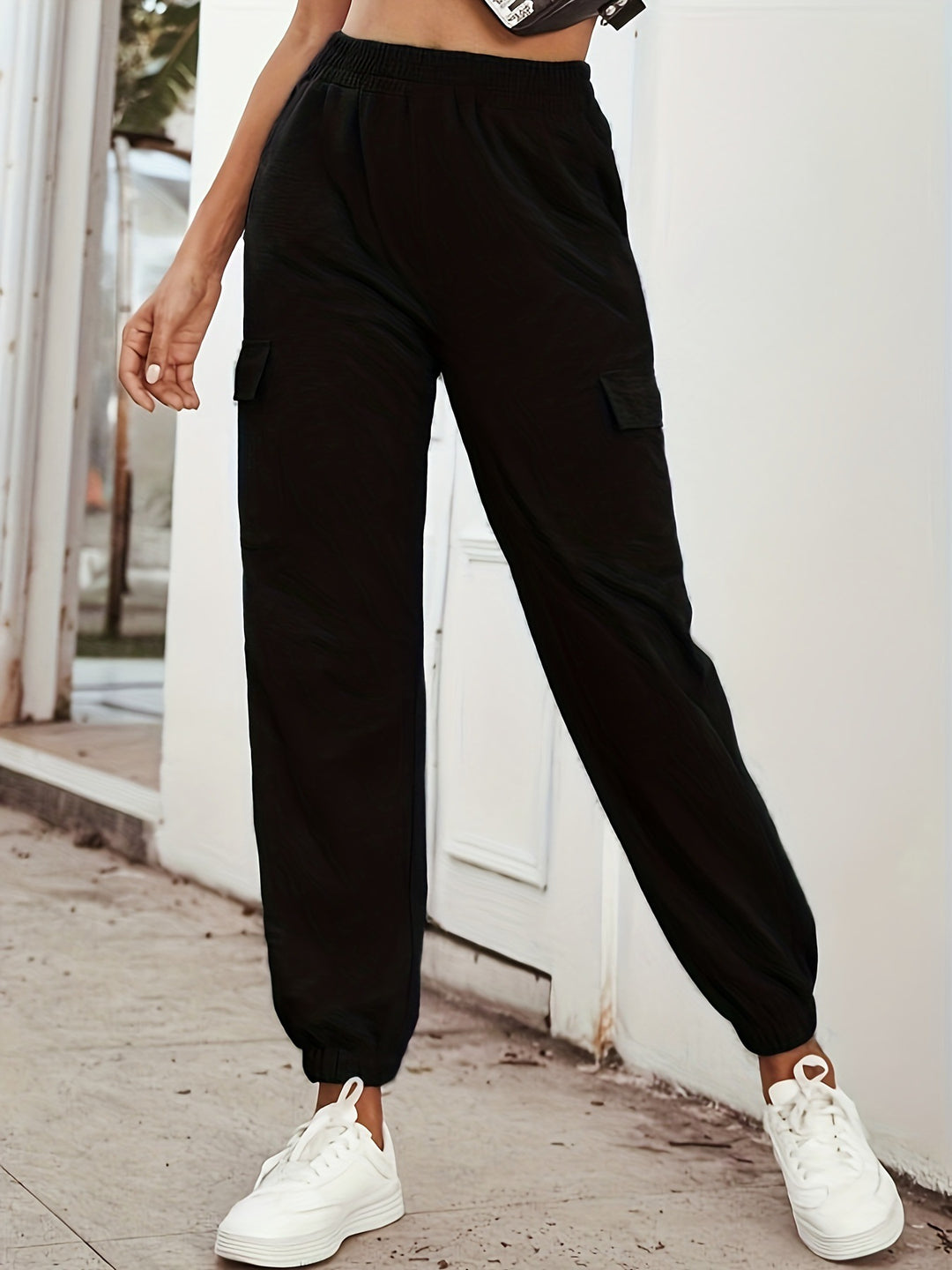 Damen Cargo-Hose mit elastischem Bund und praktischen Taschen EB