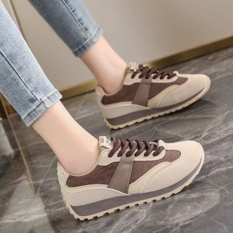 Damen Sportliche Sneakers mit atmungsaktiver Sohle und modischem Design EB