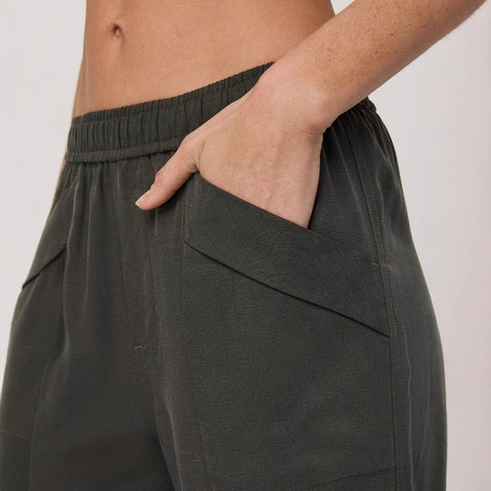 Damen lässige Freizeithose mit seitlichen Taschen EB