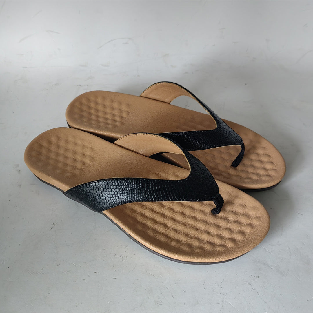 Damen Elegante Zehentrenner-Sandalen mit modischem Riemendesign EB