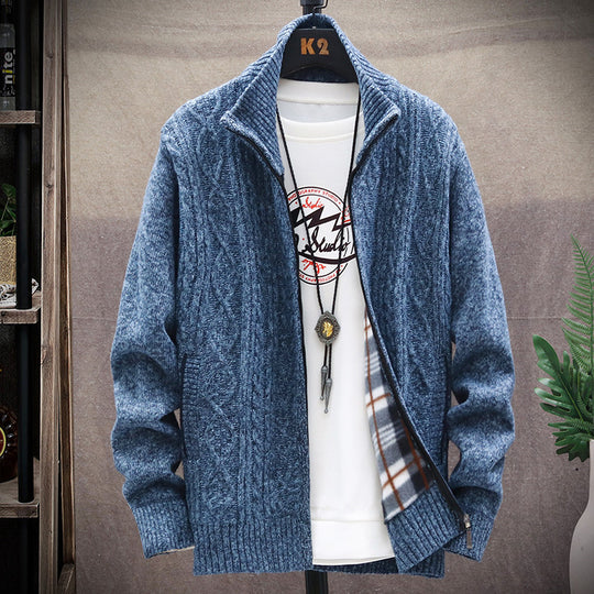 Herren Strickjacke mit Kunstlederdetails und hohem Kragen EB