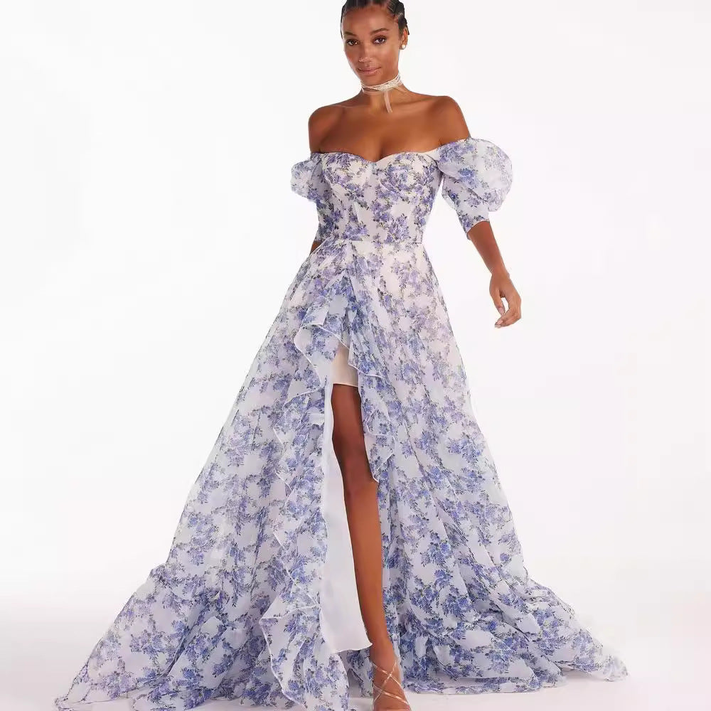 Damen Festliches Maxikleid mit schulterfreiem Design und floralen Rüschendetails EB