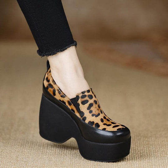 Damen Plateau Stiefel mit innovativer Sohle und elegantem Design EB