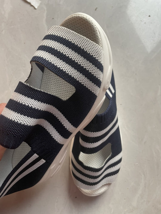 Damen Strick-Slipper mit offener Zehenpartie, atmungsaktivem Stretch-Obermaterial und leichter Komfortsohle EB