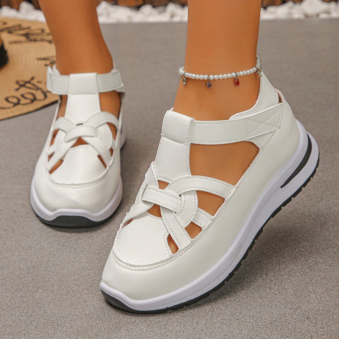 Damen Freizeit-Sneakers mit durchbrochenem Design und komfortablem Fußbett EB