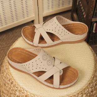 Damen Komfortable und elegante Sandalen mit atmungsaktiven Cut-Outs EB