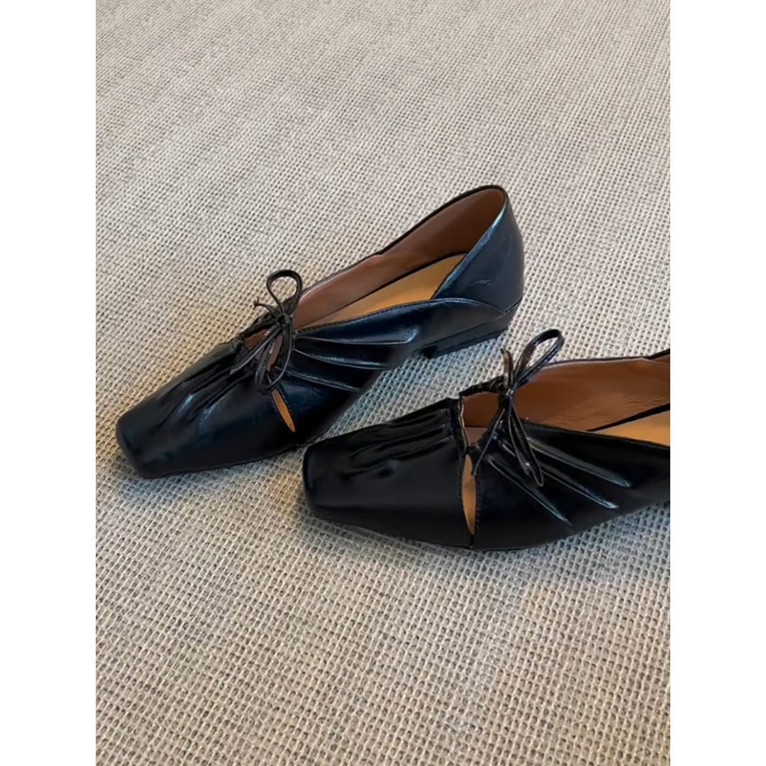 Damen Ballerinas mit raffinierten Faltendetails und elegantem Schnürverschluss EB
