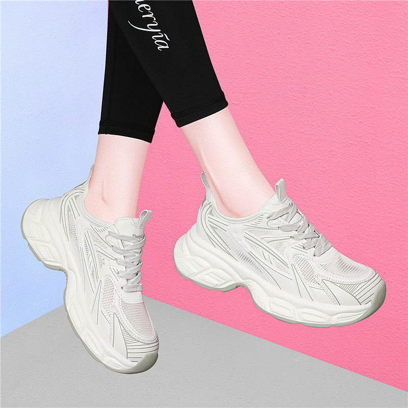 Damen Sportliche und atmungsaktive Laufoutdoor-Sneaker EB