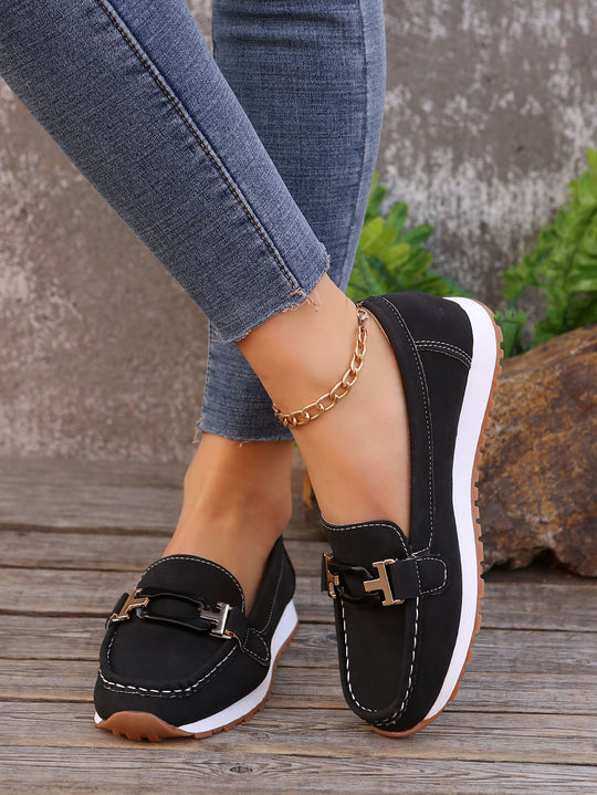 Damen Mokassins mit glamourosem Metall-Detail EB