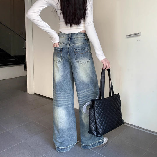 Damen weite Denim-Jeans im lässigen Stil mit modischen Waschungen EB