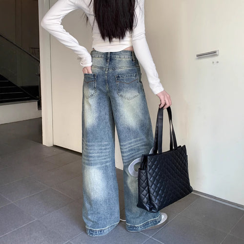 Damen weite Denim-Jeans im lässigen Stil mit modischen Waschungen EB
