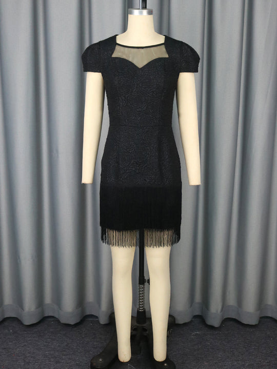 Damen Kleid mit elegantem Fransen-Saum und floralem Muster EB