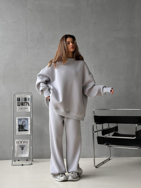 Damen Oversized Lounge-Set aus schwerem Neopren-ähnlichem Fleece mit weitem Raglan-Sweater und gerader Relax-Hose EB