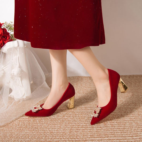 Damen elegante Pumps mit glitzerndem Strassakzent und moderner Fessel EB