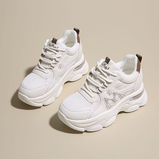 Damen Sportliche Chunky Sneakers mit luftiger Mesh-Oberfläche und ausgeprägtem Profil EB