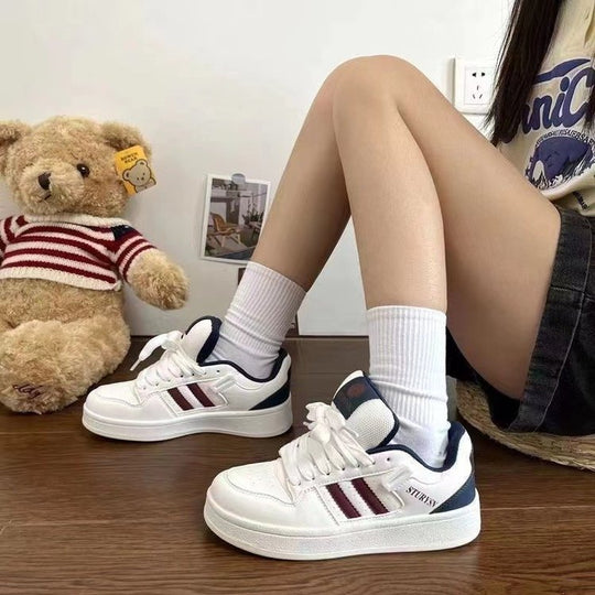 Damen Sneaker mit modernem Design und atmungsaktiver Mesh-Oberfläche EB