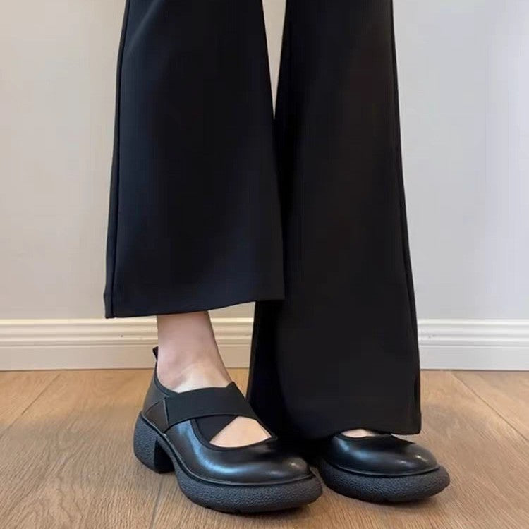 Damen elegante Plateauschuhe mit metallischer Oberfläche und modischem Überkreuz-Riemen EB
