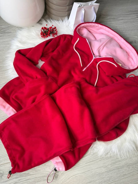Damen Fleece-Loungewear-Set mit halbem Frontzip, gefütterter Kapuze und hochgeschnittener Komforthose Eichborn Berlin