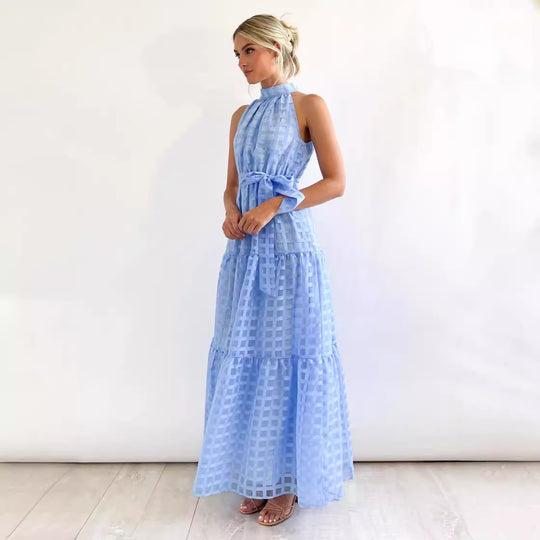 Damen Maxikleid mit raffiniertem Hochkragen und gestuftem Design EB