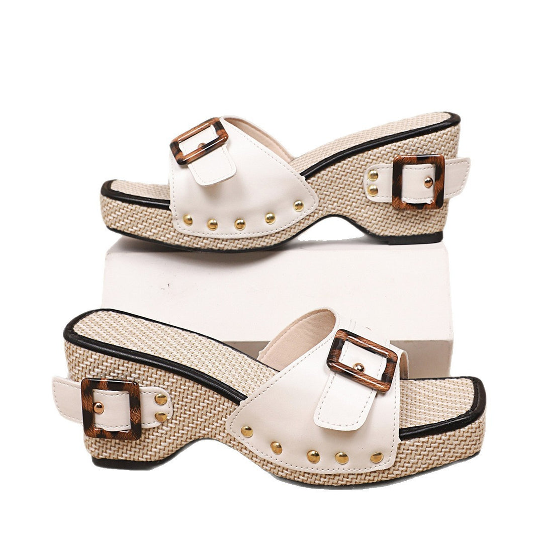 Damen Wedge-Pantoletten mit trendigem Schnallen-Detail EB