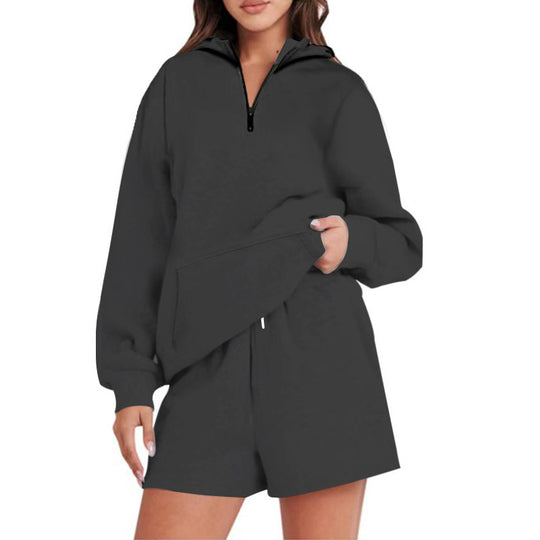 Damen lässiger Hoodie mit kurzem Schnitt und praktischen Taschen EB