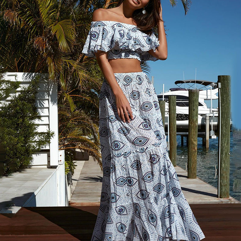 Damen Strandmode-Set mit verspieltem Rüschenshirt und hochtailliertem Höschen EB