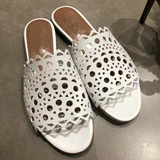 Damen modische Pantoletten mit durchbrochenem Design EB