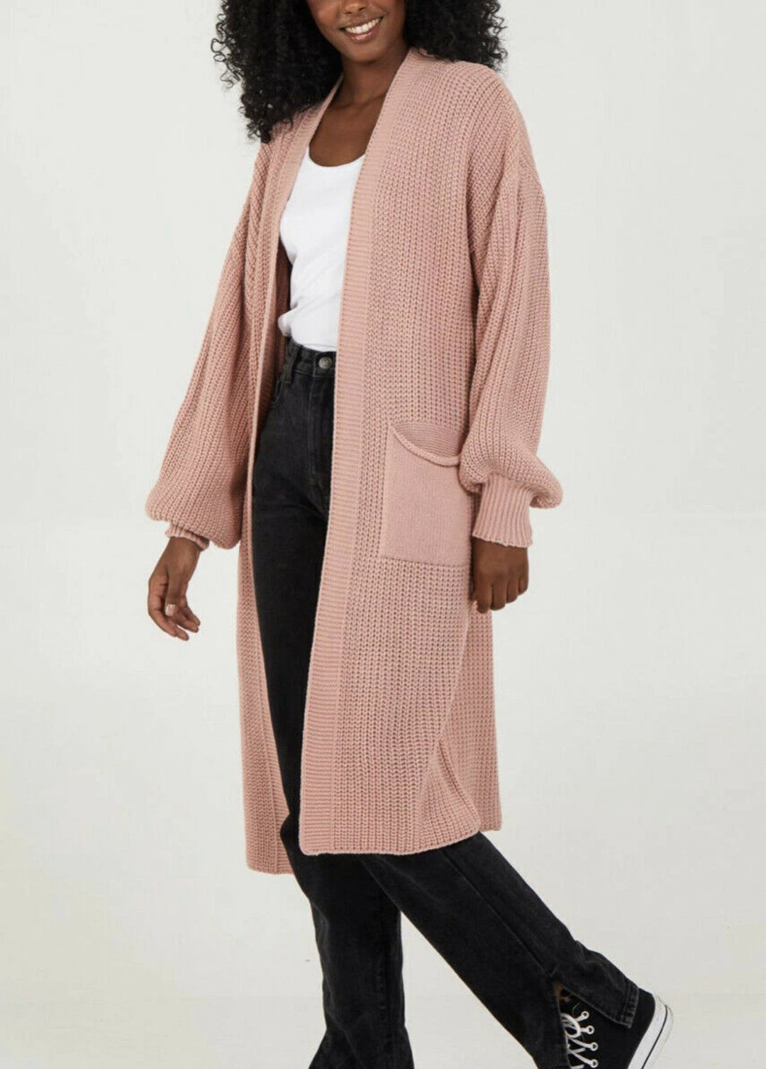 Damen Strickmantel mit voluminösen Ärmeln und offenem Schnitt EB