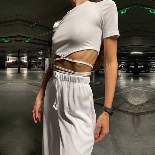 Damen sportliches Cropped-Oberteil mit verspieltem Schnitt und einzigartigem Banddesign EB