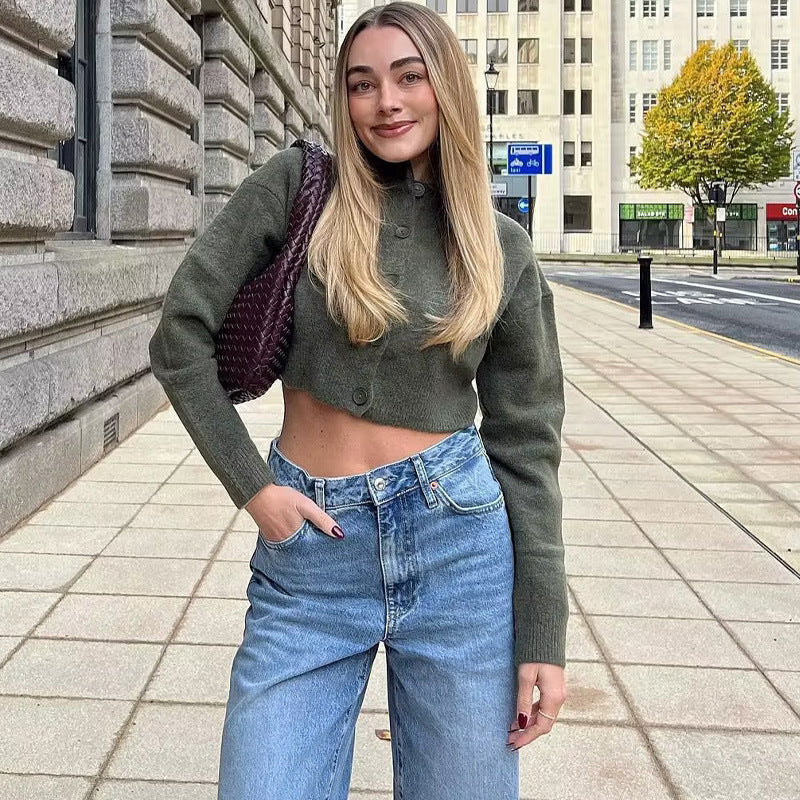 Damen Kurzpullover mit knopfbeschichtetem Design EB