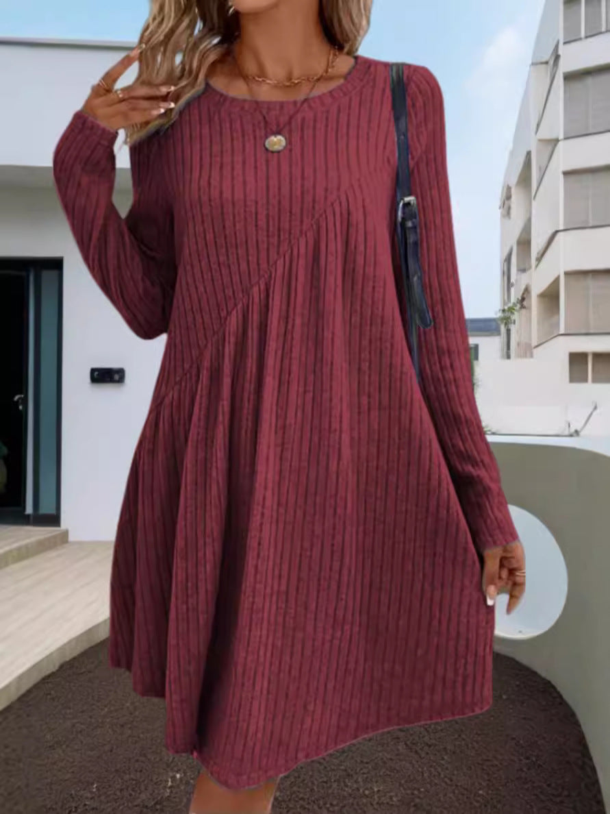 Damen lässiges Ripp-Kleid mit asymmetrischem Design EB