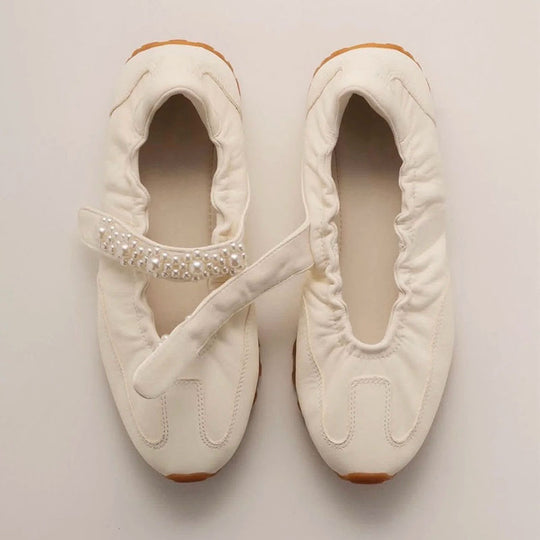 Damen Sneakers mit eleganter Perlenverzierung und modebewusstem Design EB