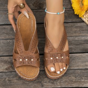 Damen Komfortable Sandalen mit floralem Dekor EB