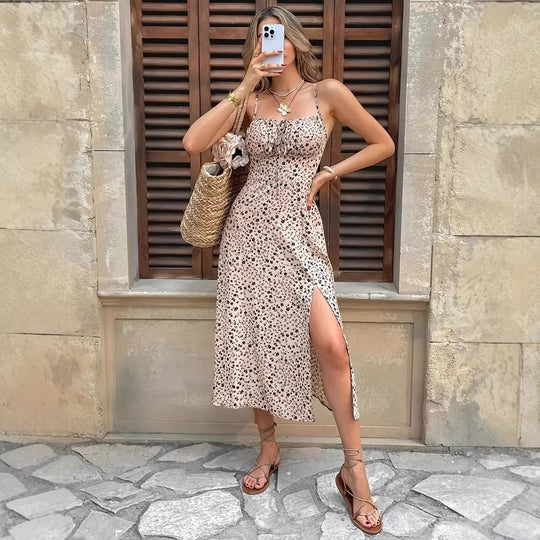 Damen sommerliches Maxikleid mit verstellbaren Spaghettiträgern und seitlichem Schlitz EB