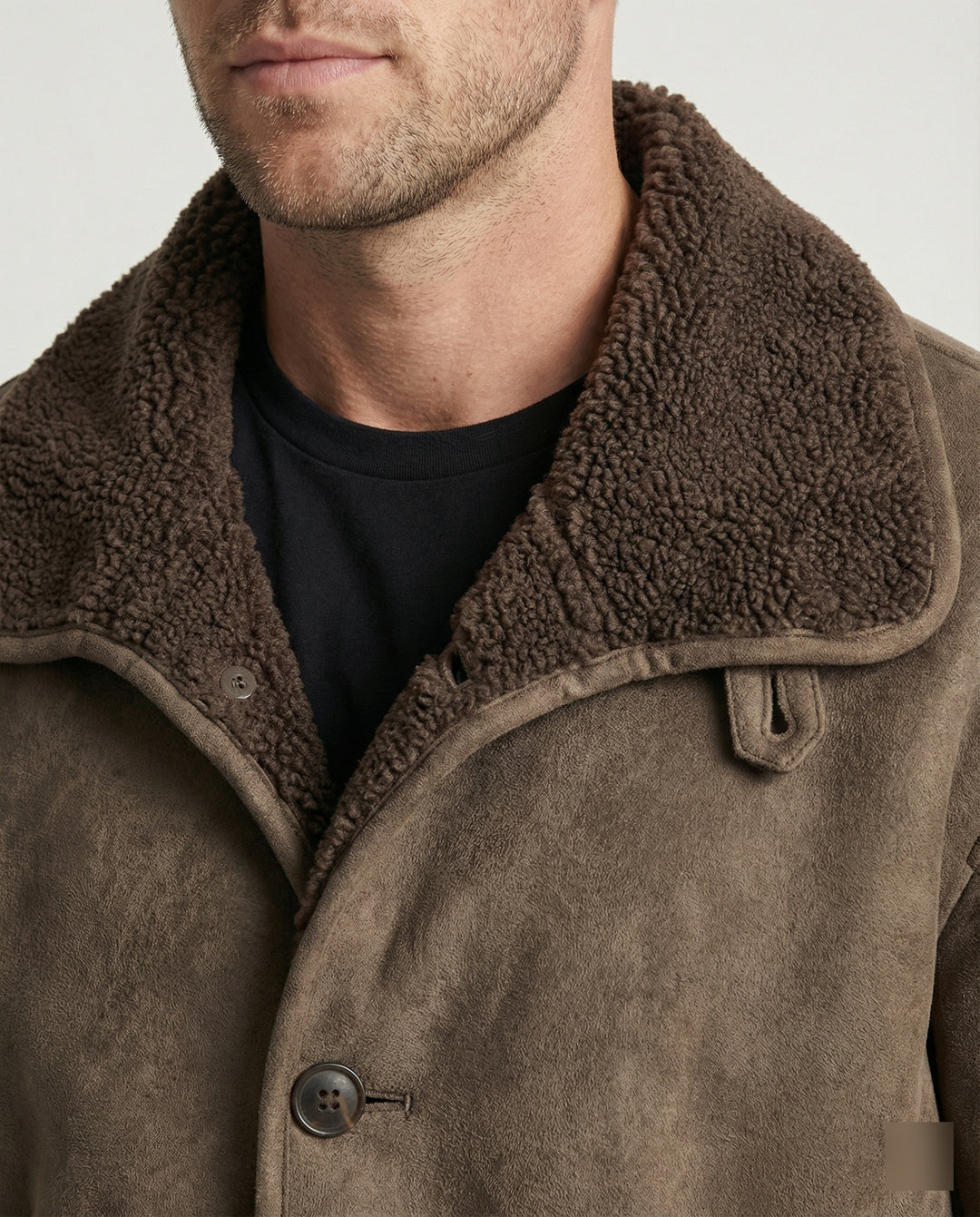 Herren extraweiter Lammfellimitat-Fliegerjacke mit Teddyfutter umklappbarem Kragen und verdeckten Druckknöpfen EB