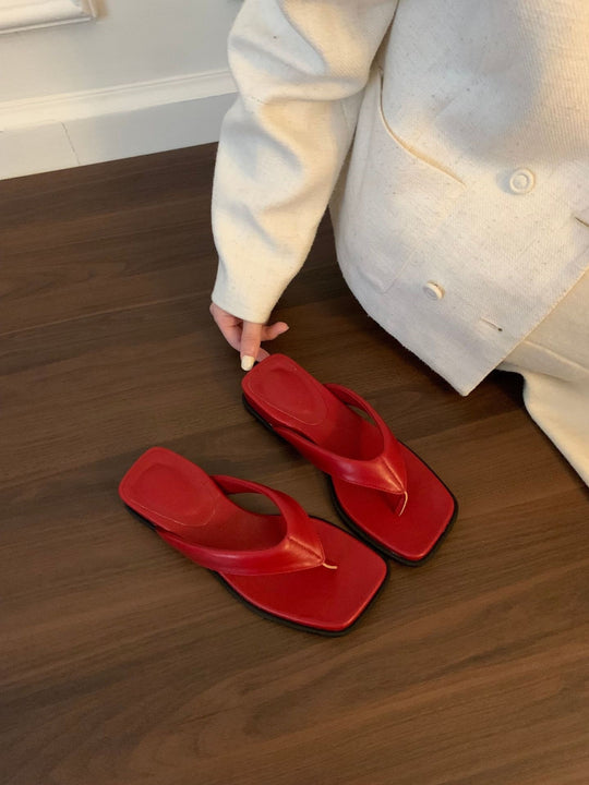Damen Zehentrenner mit elegantem minimalistischen Design und komfortablen Fußbetten EB