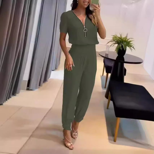 Damen Jumpsuit mit hochgeschlossenem Kragen und seitlichem Reißverschluss EB