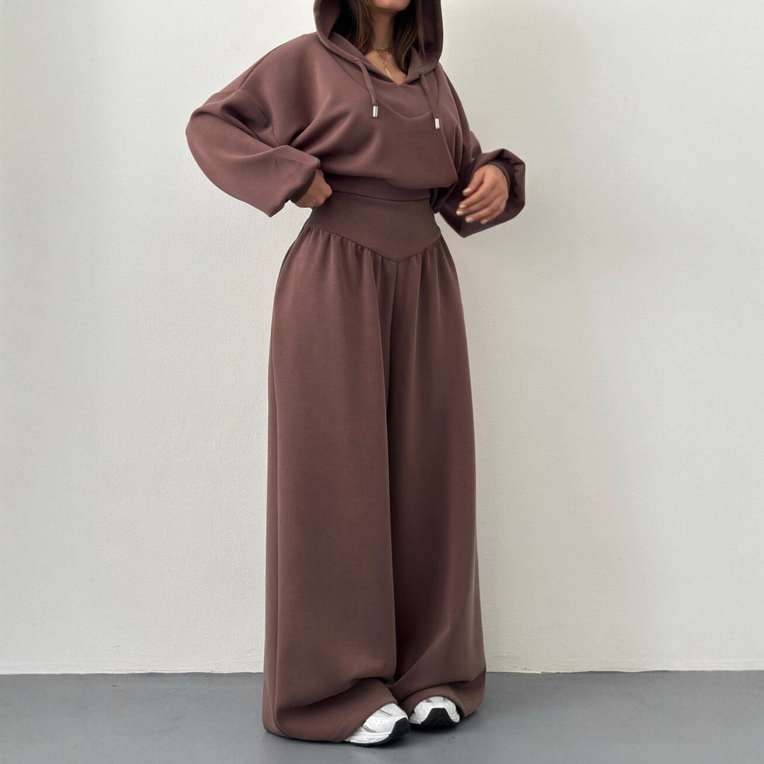 Damen nan luxuriöses Freizeitset Kapuzenpullover mit V-Ausschnittdetail und Culotte mit hoher Taille EB