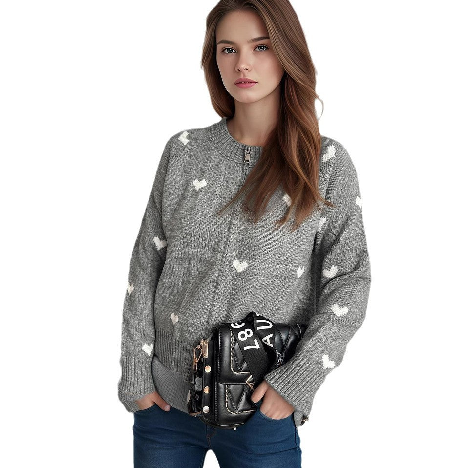 Damen Strickjacke mit Herzmotiv und modernem Reißverschluss EB