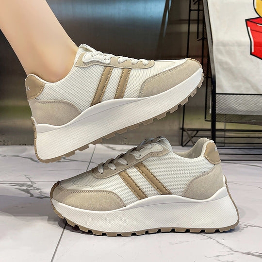 Damen Sportliche Plateausneaker mit atmungsaktiver Mesh-Oberfläche und ergonomischer Dämpfung EB