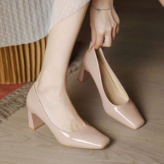Damen Elegante und zeitgemäße Pumps mit blockierendem Absatz EB