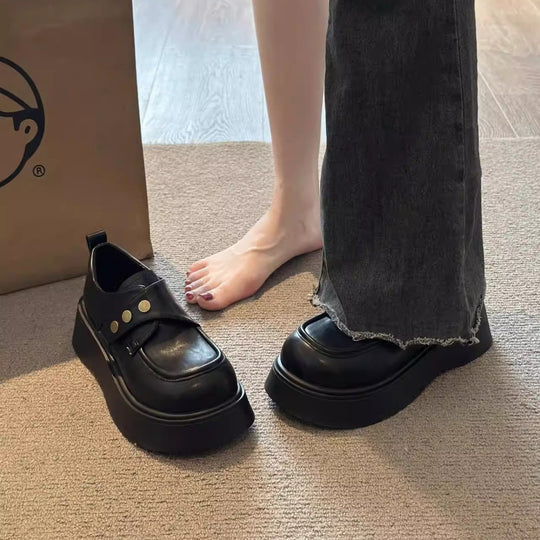 Damen modische Chunky Loafers mit eleganten Metallknöpfen EB